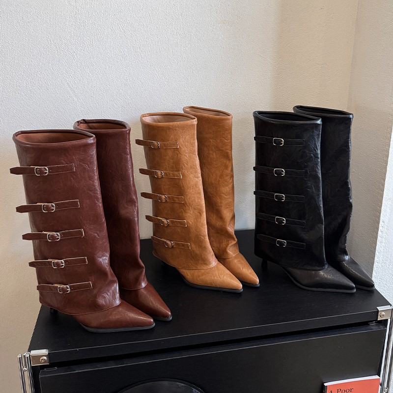 Novas Botas de Bico Fino para  - Leather Classic Strap avaliação e preço